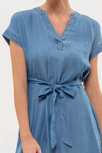 Load image into Gallery viewer, SPLIT NECK BELTED CHAMBRAY MINI DRESS: CHAMBRAY