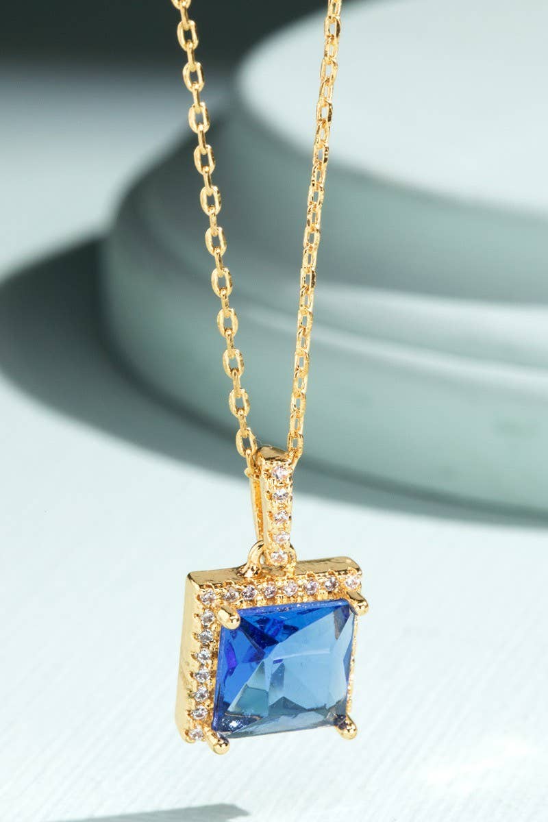 Beautiful brass and pave crystal necklace: SAPPHIRE