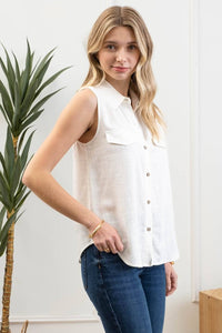 COLLARED BUTTON DOWN SLEEVELESS SHIRT: OFF WHITE