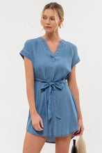 Load image into Gallery viewer, SPLIT NECK BELTED CHAMBRAY MINI DRESS: CHAMBRAY