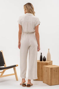 BUTTON DOWN BELTED WIDE LEG JUMPSUIT: NATURAL