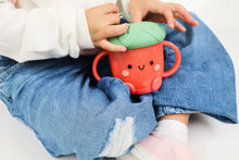 Load image into Gallery viewer, Itzy Ritzy - Itzy Snack Cup™: Strawberry